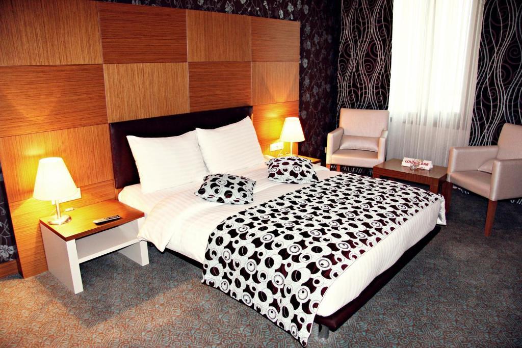Grand Nur Plaza Hotel Aktau  Habitación foto